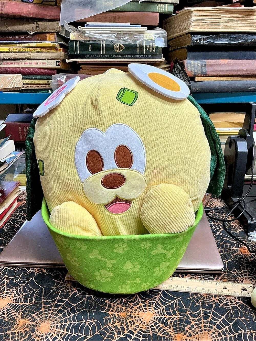 Disney Pluto Ramen Noodle Disney Munchlings Plush